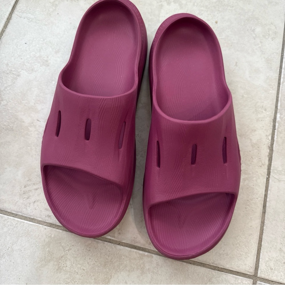 Hoka Plum Slide Sandals